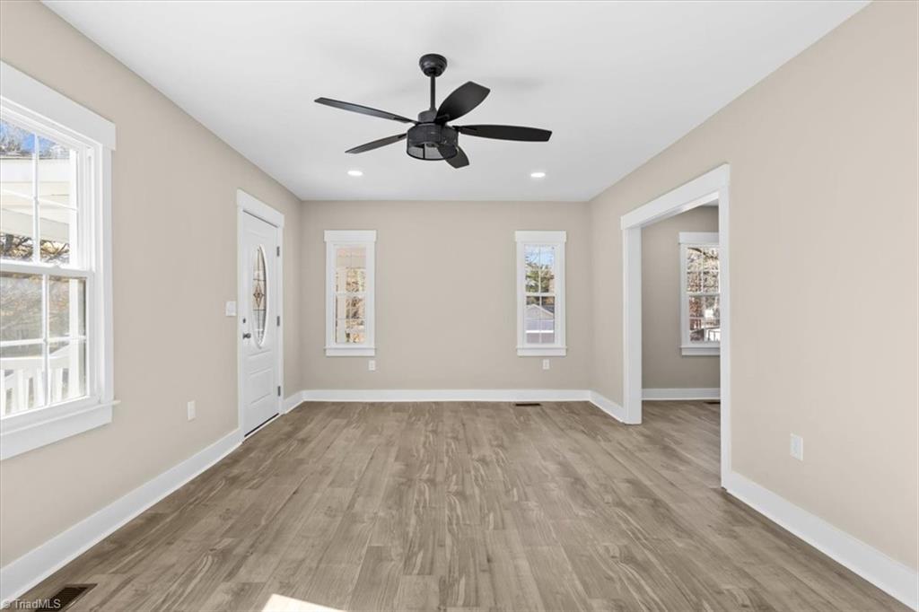 143 Lambeth Road Thomasville, NC 27360 - Photo 10 of 25