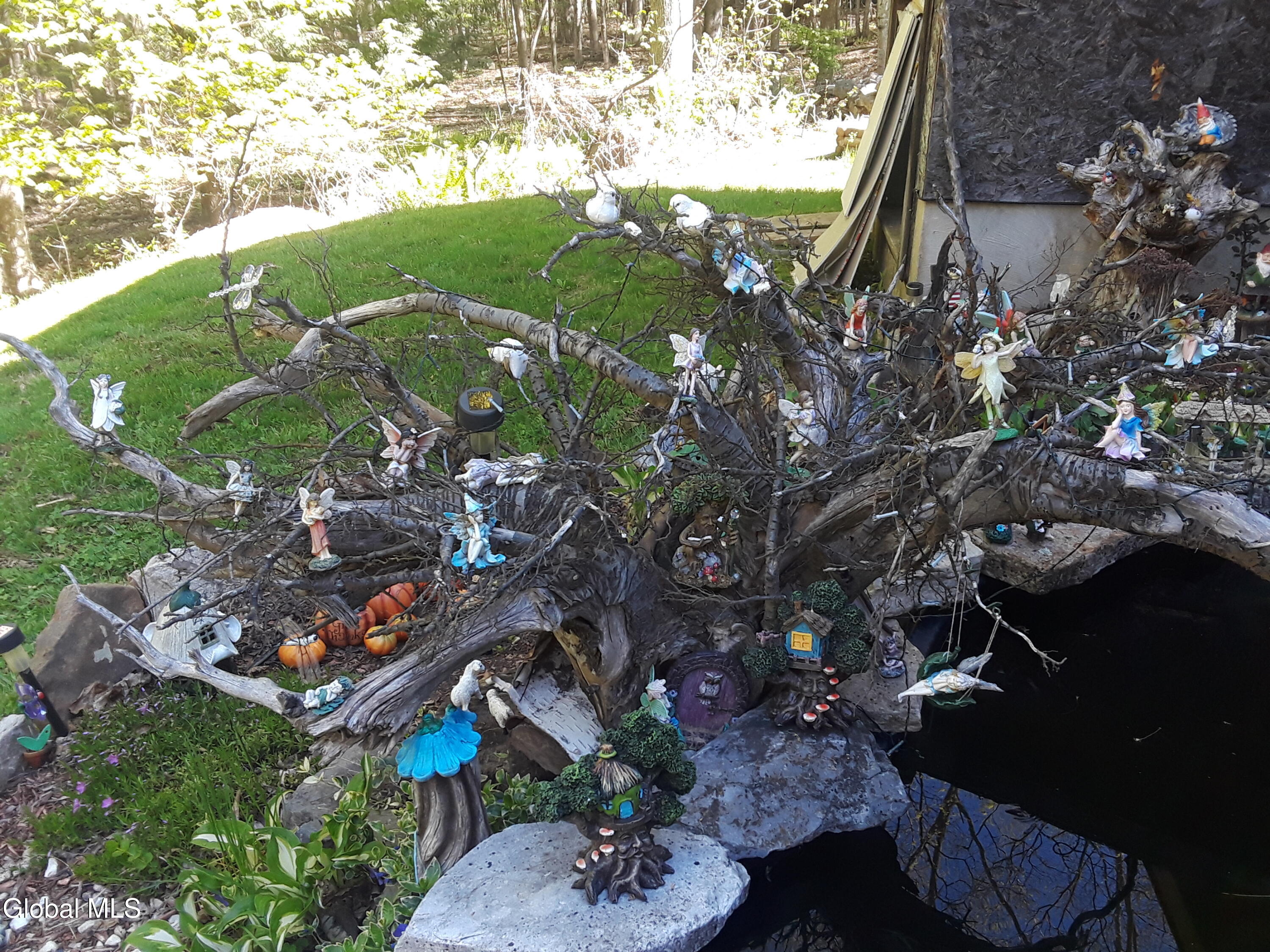 413 Liddle Harris Road Putnam Station, NY 12861 - Photo 25 of 26 20190518_091958