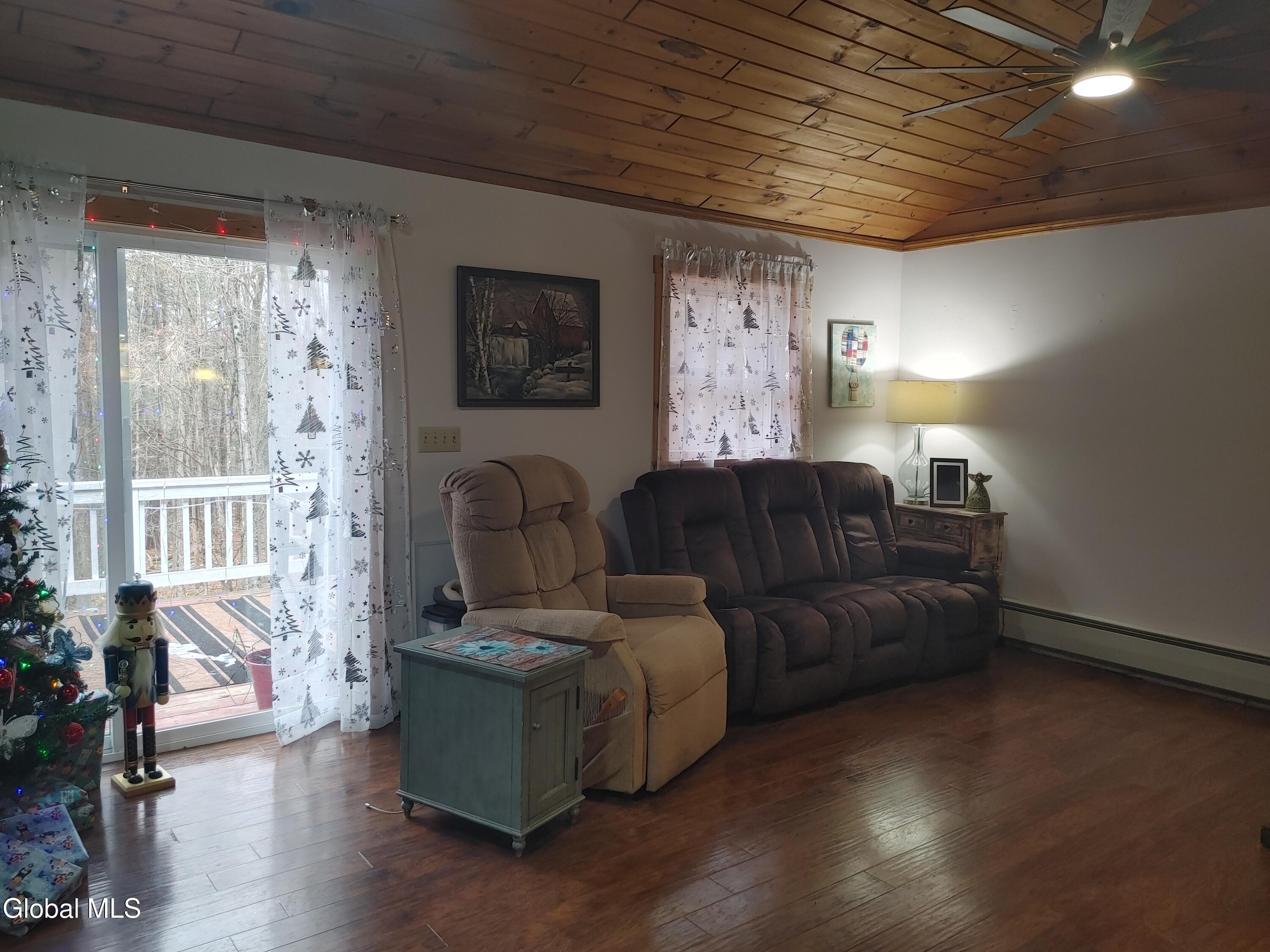 413 Liddle Harris Road Putnam Station, NY 12861 - Photo 9 of 26 1223251120_HDR