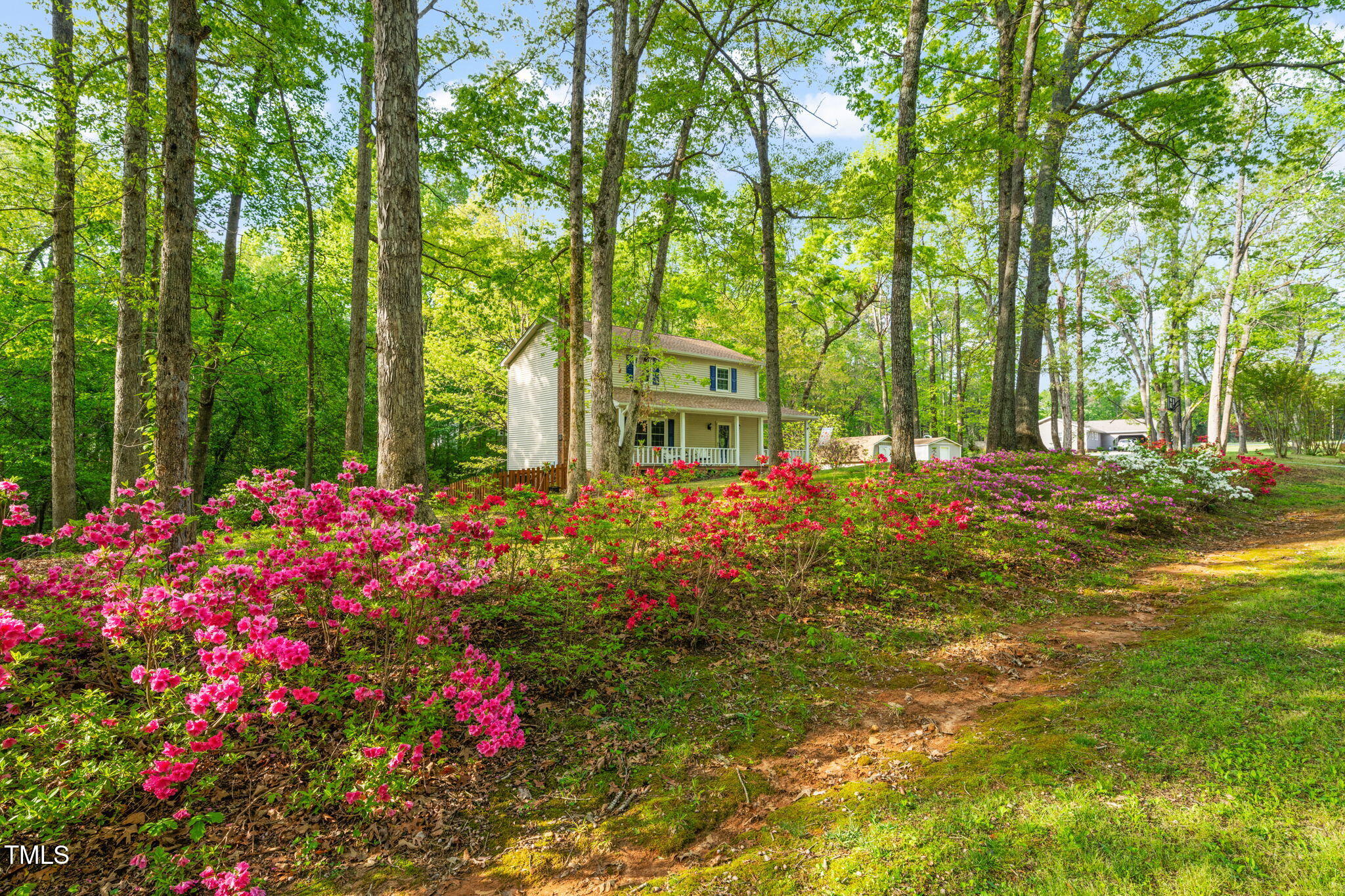 2004 Valley Ridge Court Raleigh, NC 27603 - Photo 29 of 30 Landscaping