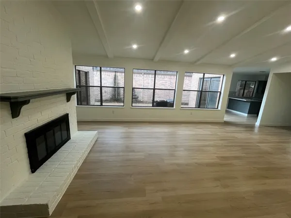 $2,300 | 11831 Oak Meadow Drive, Meadows Place, TX 77477