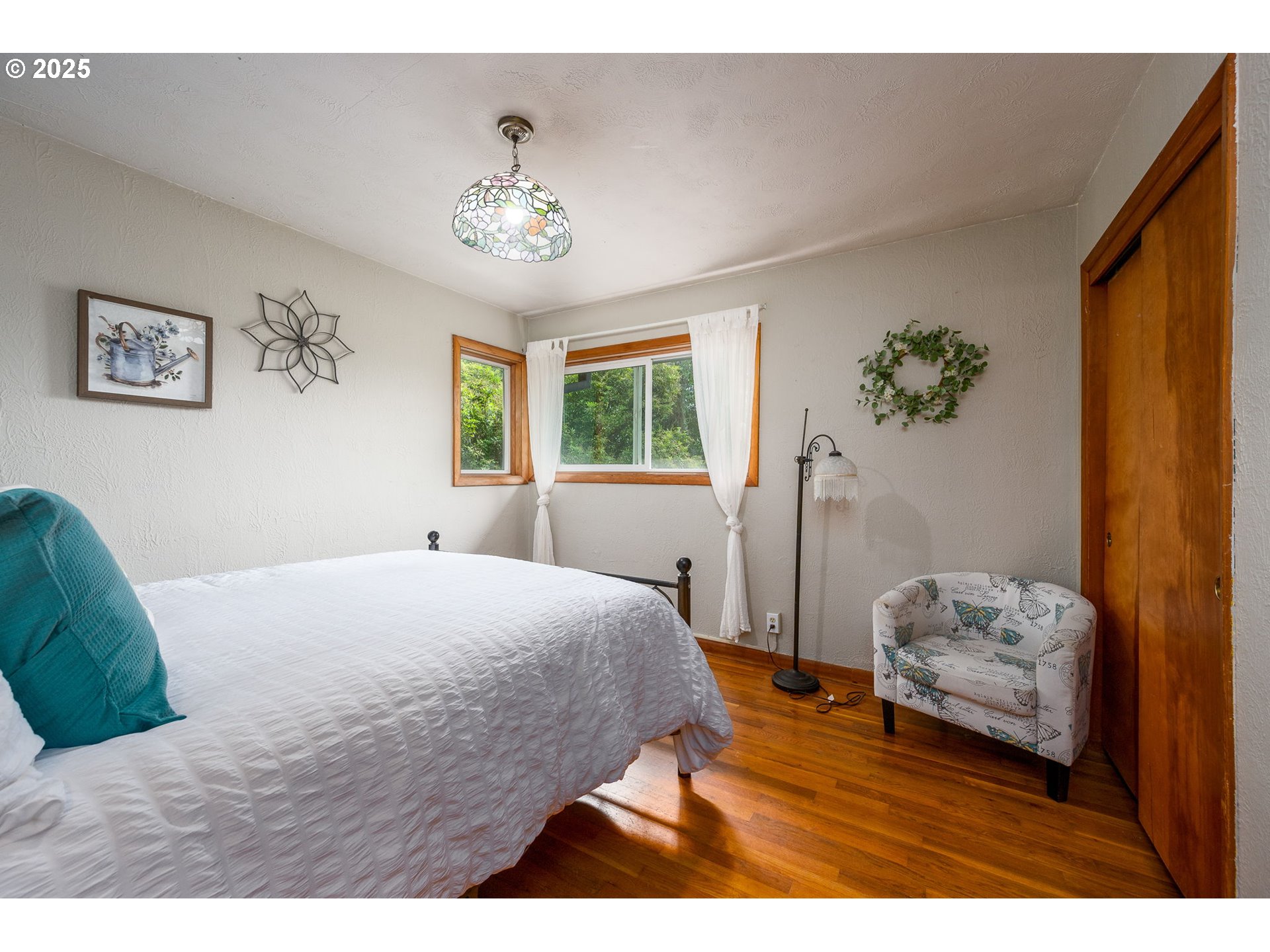 29497 South Meridian Road Hubbard, OR 97032 - Photo 25 of 46