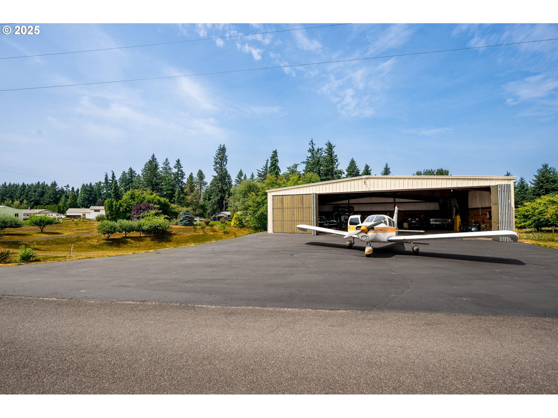 29497 South Meridian Road Hubbard, OR 97032 - Photo 3 of 46