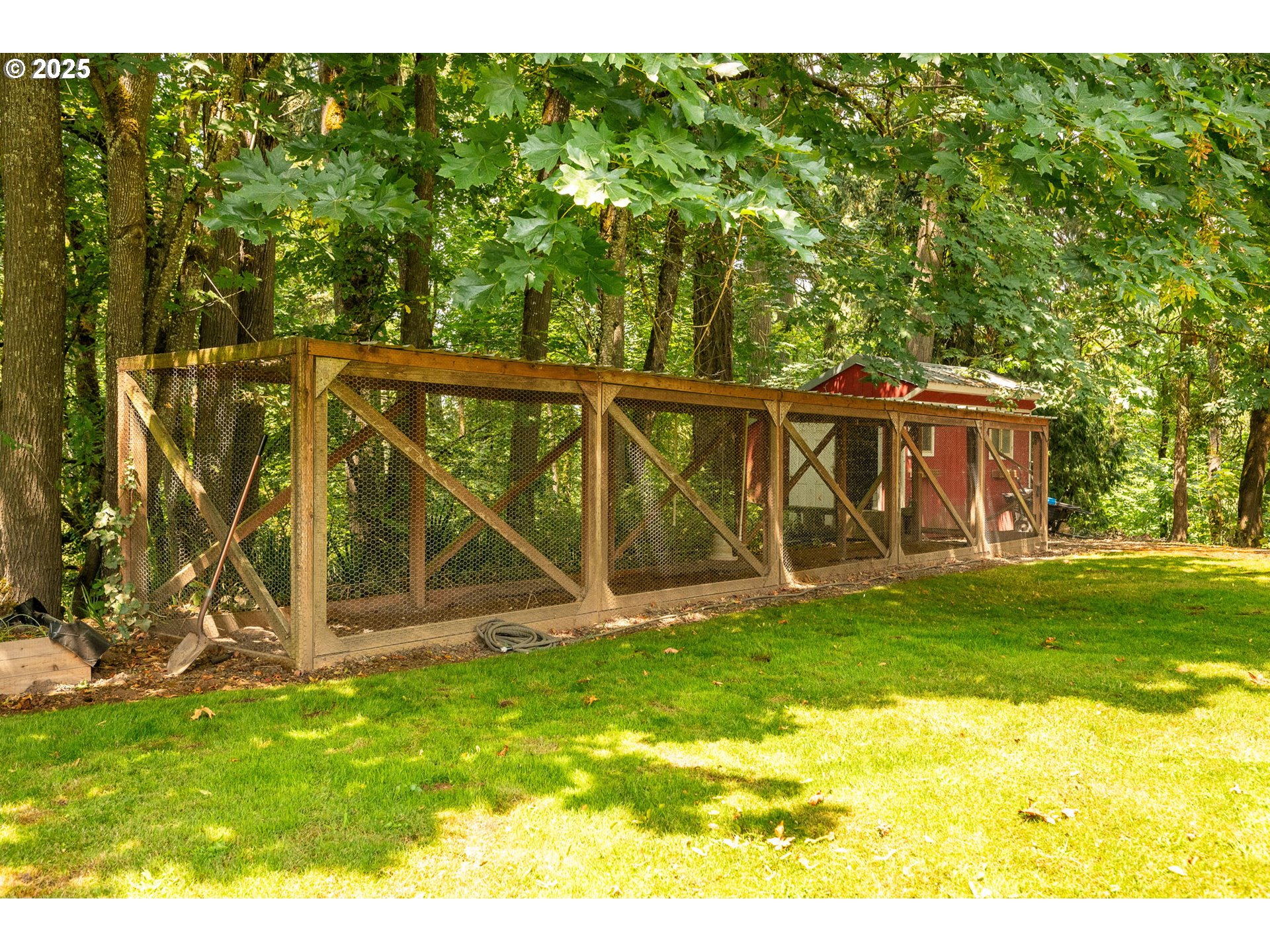 29497 South Meridian Road Hubbard, OR 97032 - Photo 10 of 46