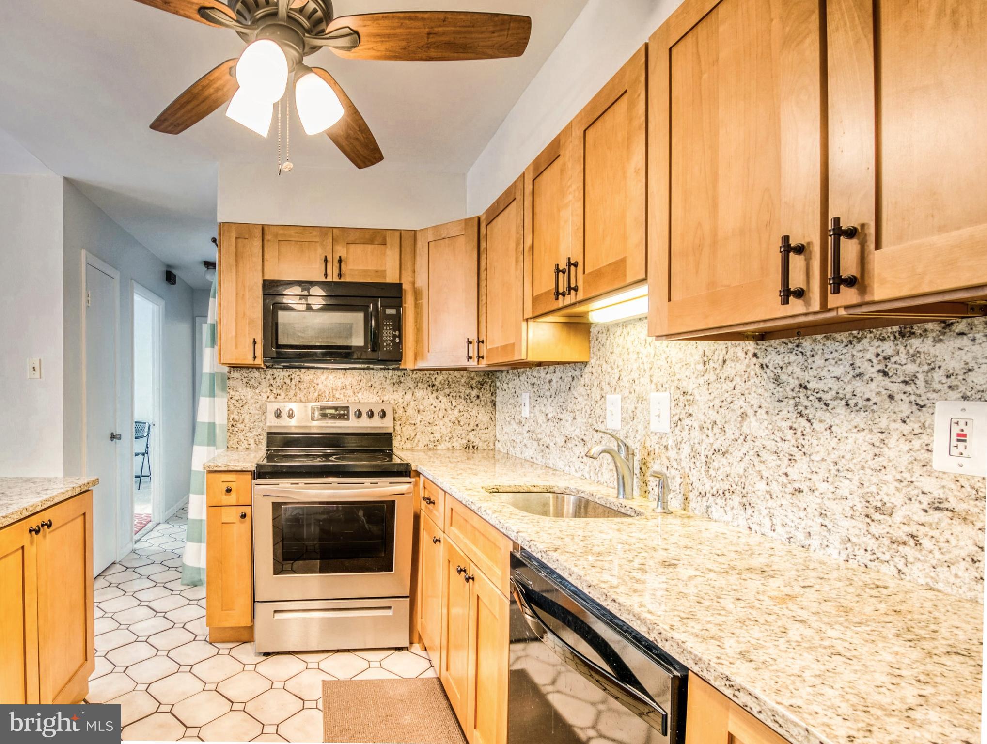 6250 Edsall Road, Unit 403 Alexandria, VA 22312 - Photo 12 of 26