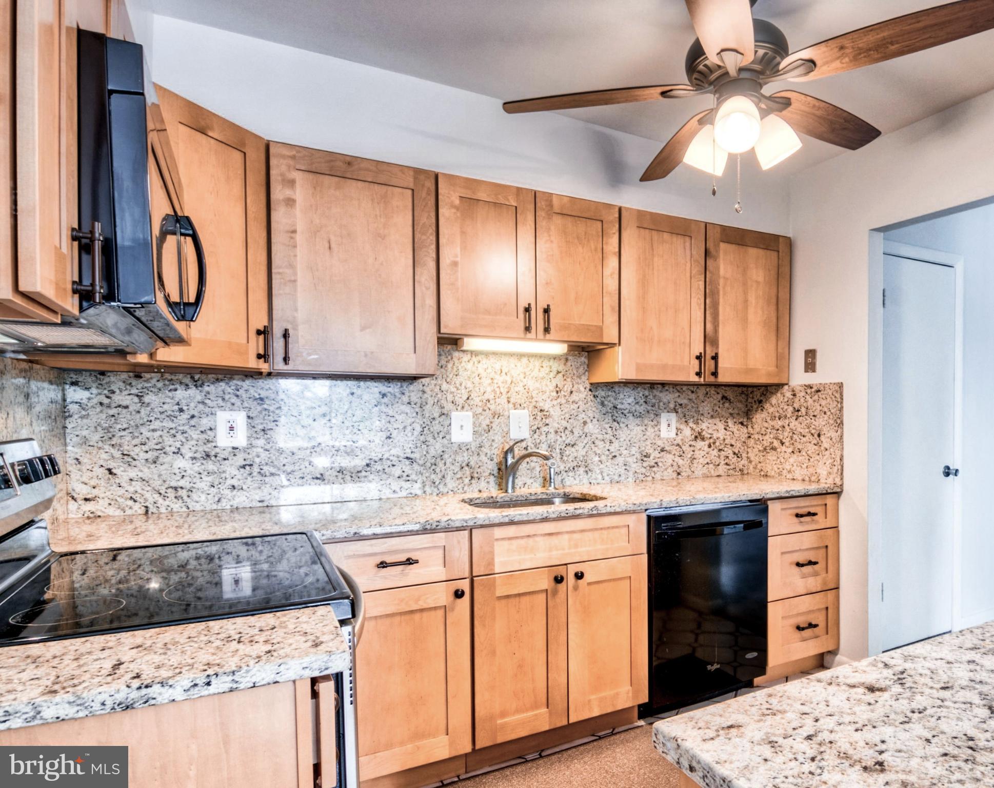 6250 Edsall Road, Unit 403 Alexandria, VA 22312 - Photo 14 of 26