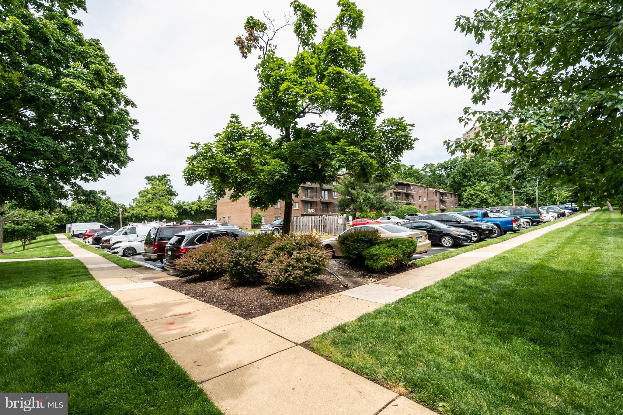 6250 Edsall Road, Unit 403 Alexandria, VA 22312 - Photo 22 of 26