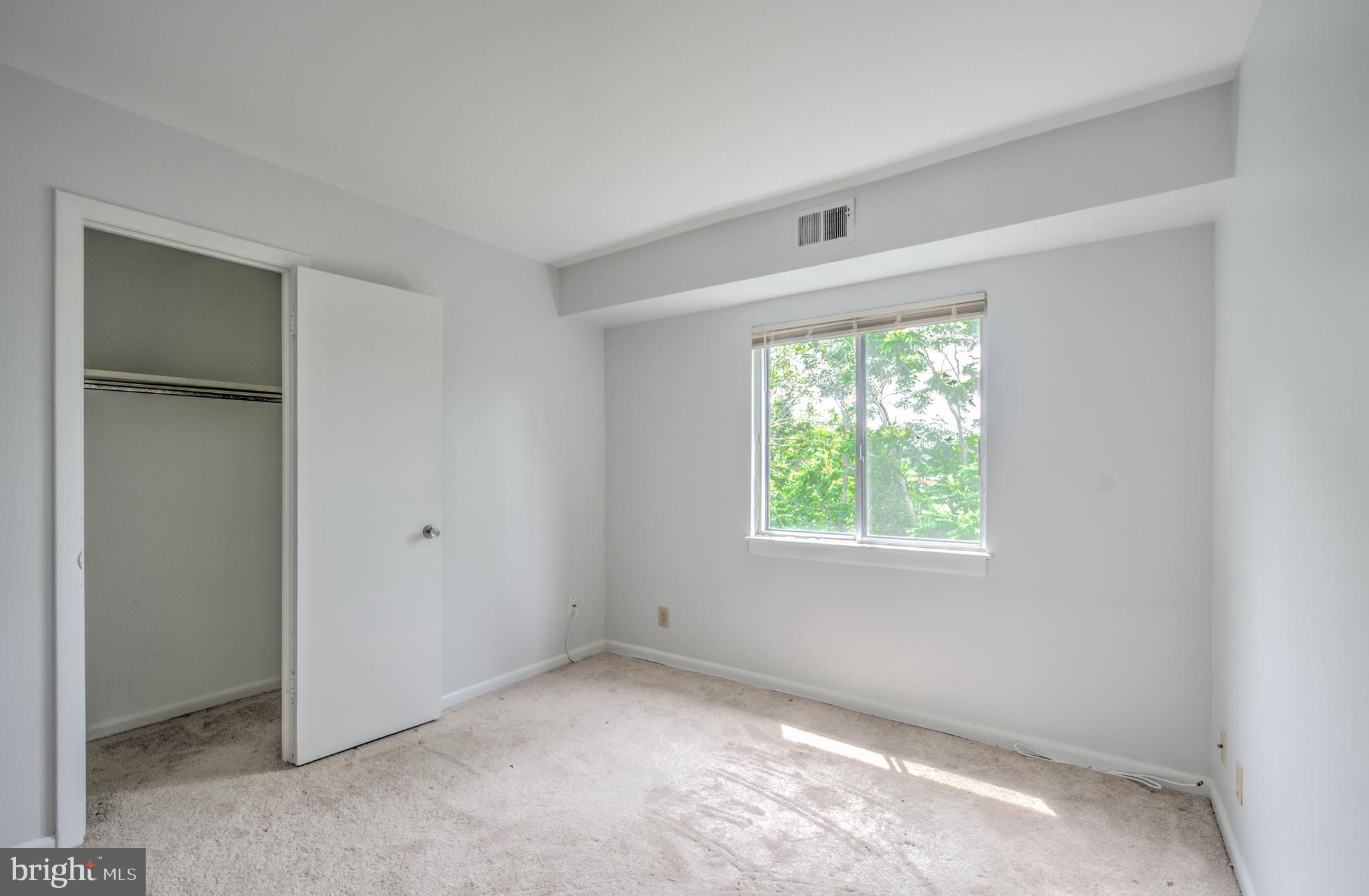 6250 Edsall Road, Unit 403 Alexandria, VA 22312 - Photo 3 of 26