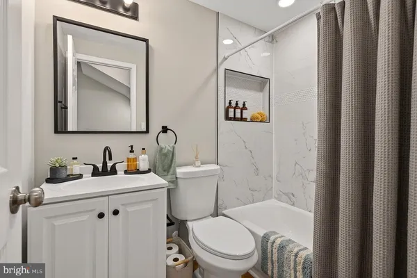 $290,000 | 1134 North Fulton Avenue, Baltimore, MD 21217