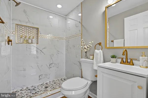 $290,000 | 1134 North Fulton Avenue, Baltimore, MD 21217