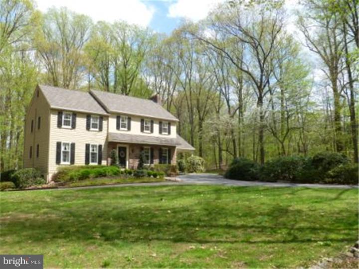 1180 Shenkel Road Pottstown, PA 19465 - Photo 2 of 25 Gallery Image 2