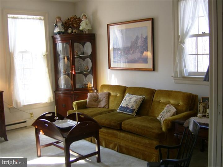 1180 Shenkel Road Pottstown, PA 19465 - Photo 13 of 25 Living Room