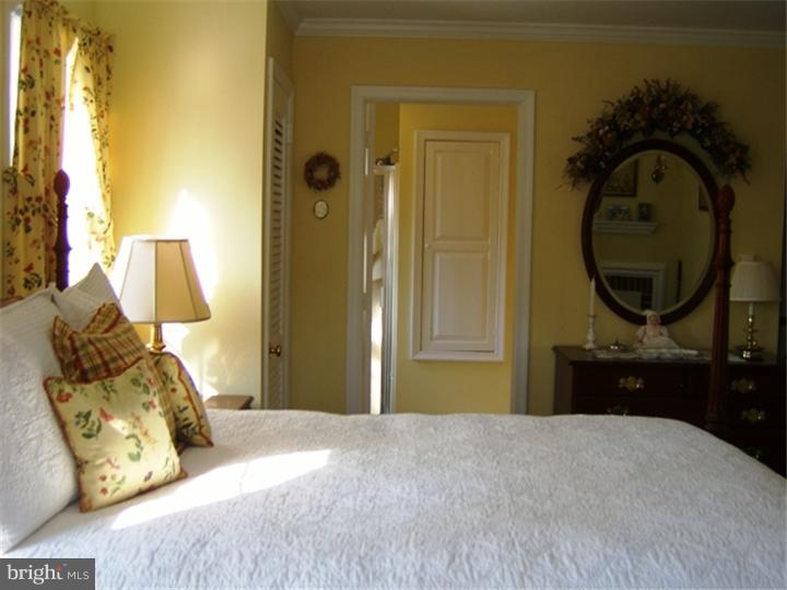 1180 Shenkel Road Pottstown, PA 19465 - Photo 15 of 25 Bedroom - Main