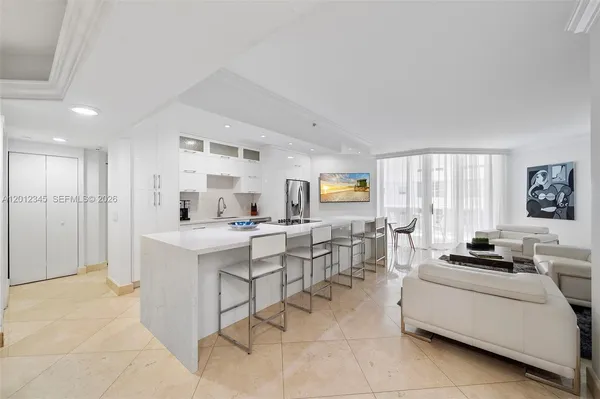 $1,435,000 | 4775 Collins Avenue, Unit 1504, Miami Beach, FL 33140