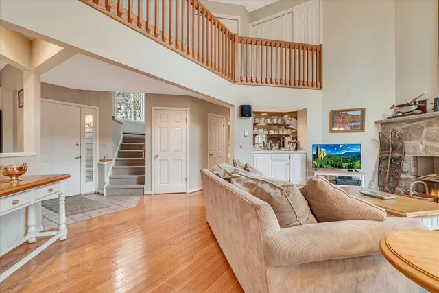 $199,000 | 2181 Oak Hill Drive, Canadensis, PA 18325