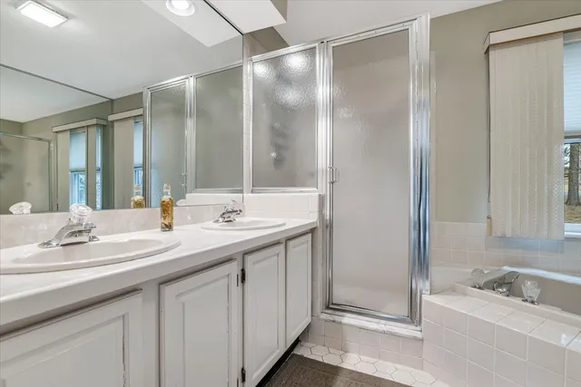 $199,000 | 2181 Oak Hill Drive, Canadensis, PA 18325