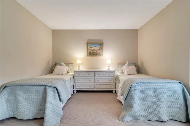 $199,000 | 2181 Oak Hill Drive, Canadensis, PA 18325