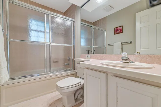 $199,000 | 2181 Oak Hill Drive, Canadensis, PA 18325