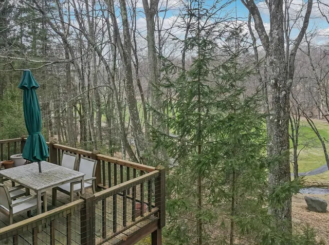 $199,000 | 2181 Oak Hill Drive, Canadensis, PA 18325