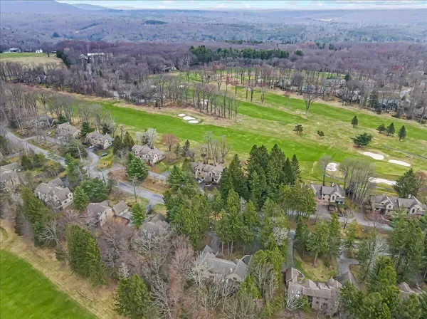 $199,000 | 2181 Oak Hill Drive, Canadensis, PA 18325