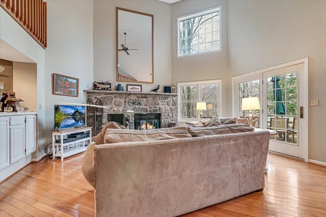 $199,000 | 2181 Oak Hill Drive, Canadensis, PA 18325