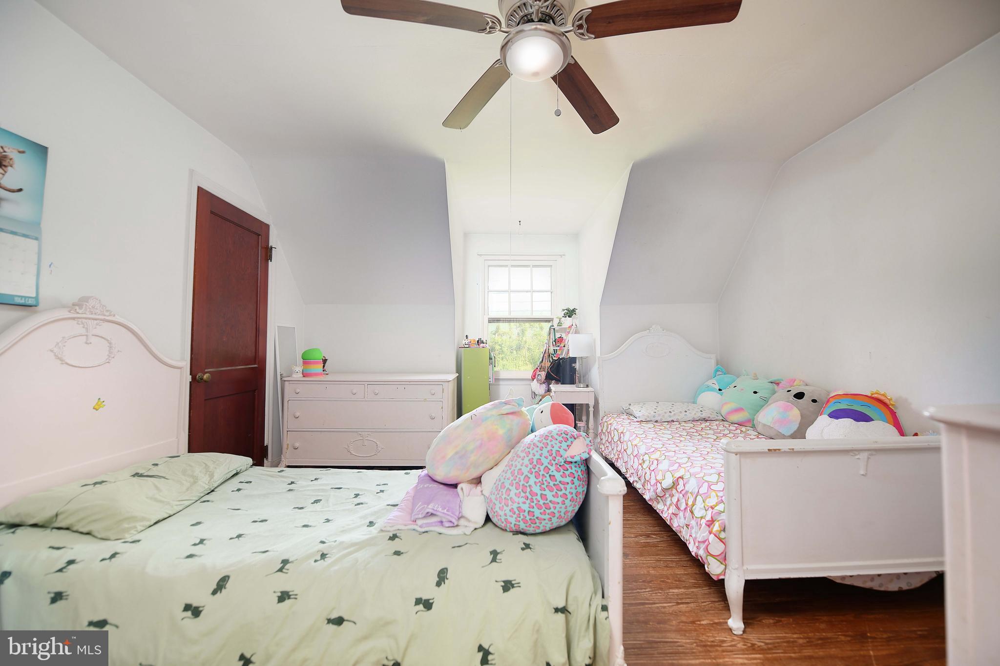 1800 White Hall Road White Hall, MD 21161 - Photo 21 of 52 2nd Upper level bedroom