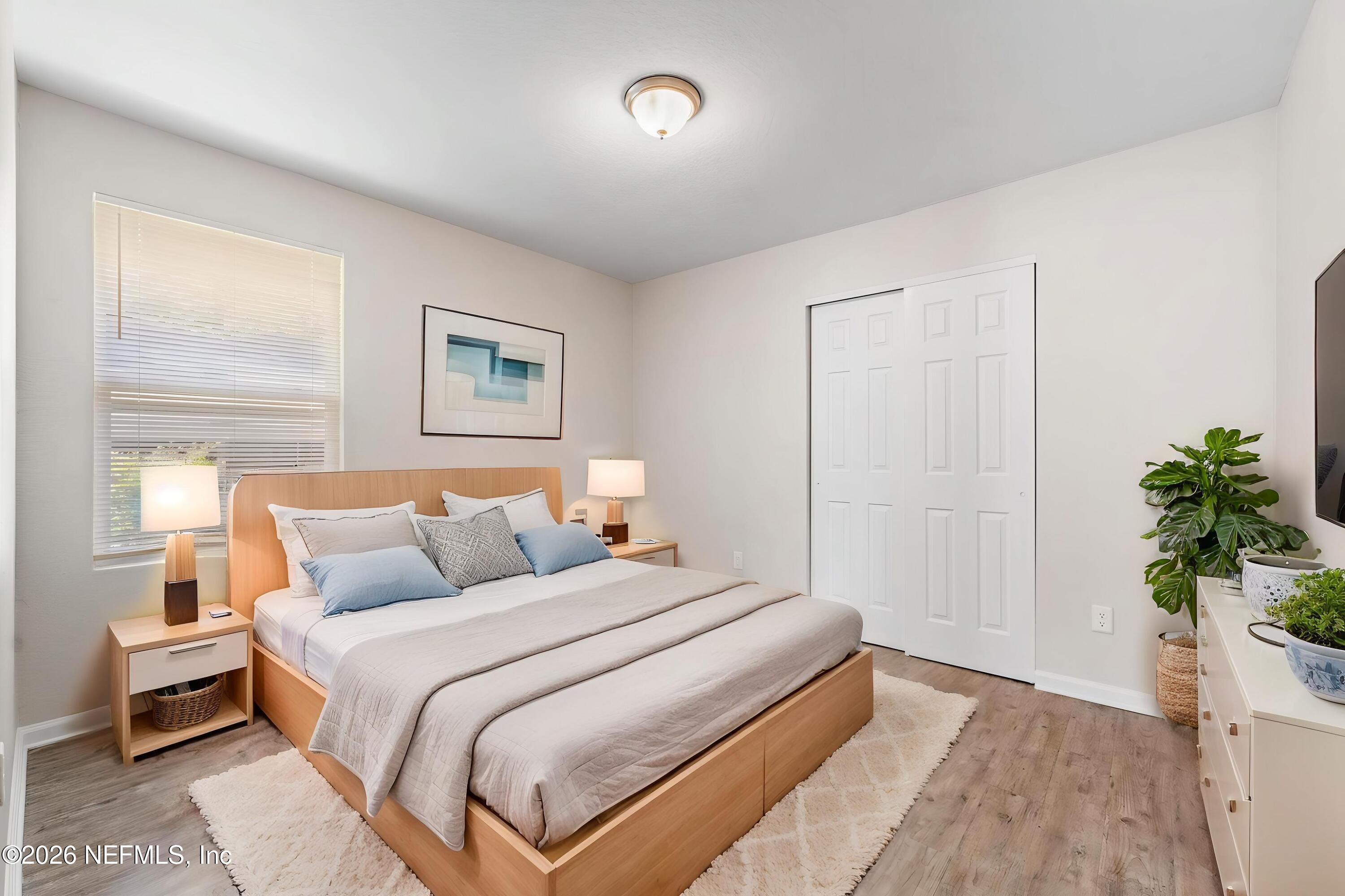 5529 Nettie Road Jacksonville, FL 32207 - Photo 15 of 22 Bedroom 3