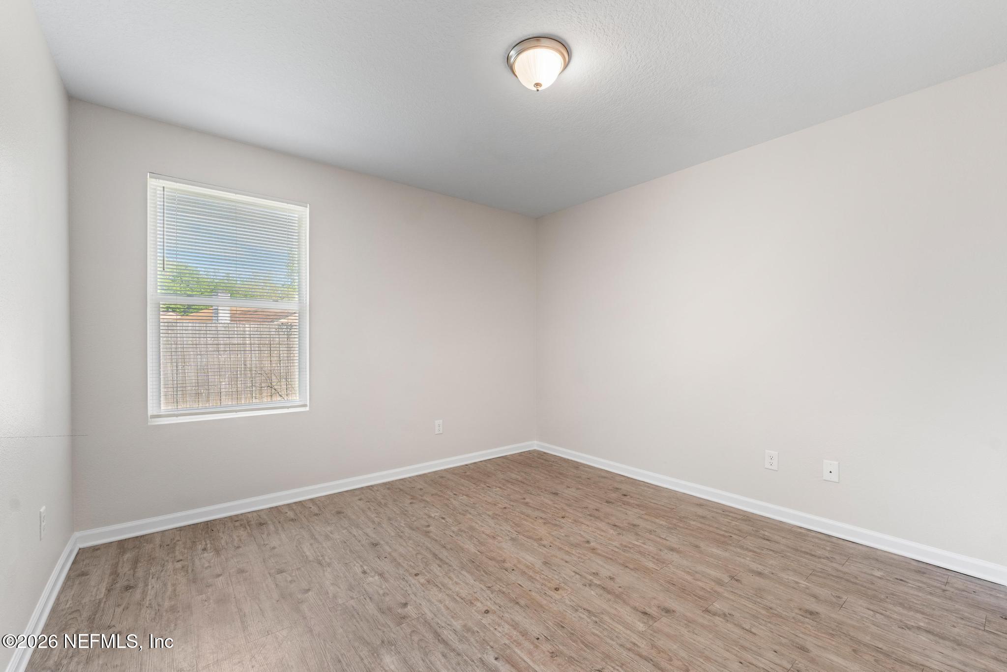 5529 Nettie Road Jacksonville, FL 32207 - Photo 18 of 22 Bedroom 4