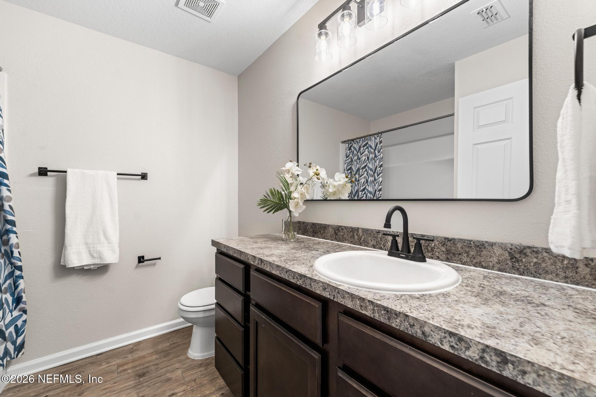 5529 Nettie Road Jacksonville, FL 32207 - Photo 19 of 22 Bathroom 2