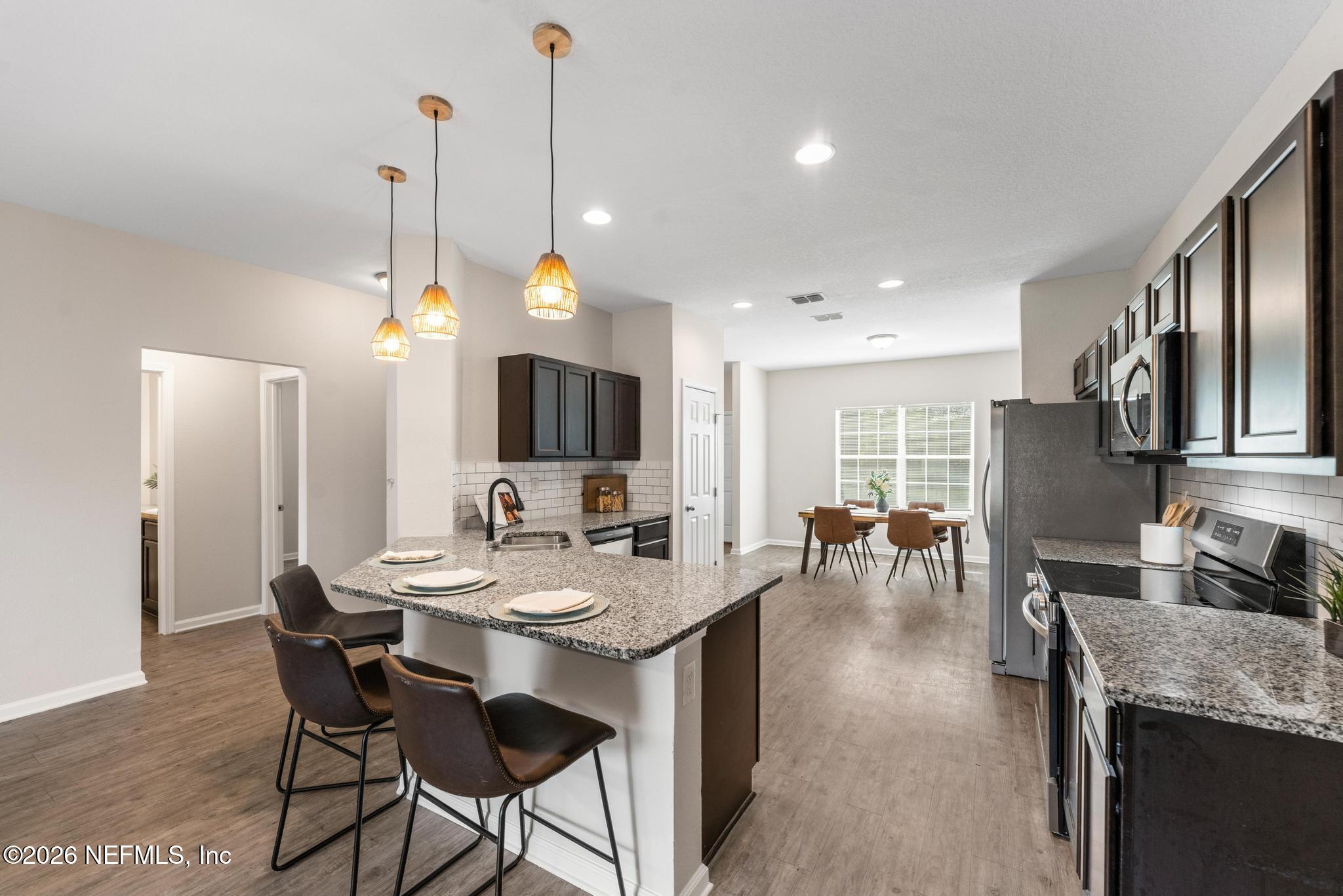 5529 Nettie Road Jacksonville, FL 32207 - Photo 5 of 22 Kitchen