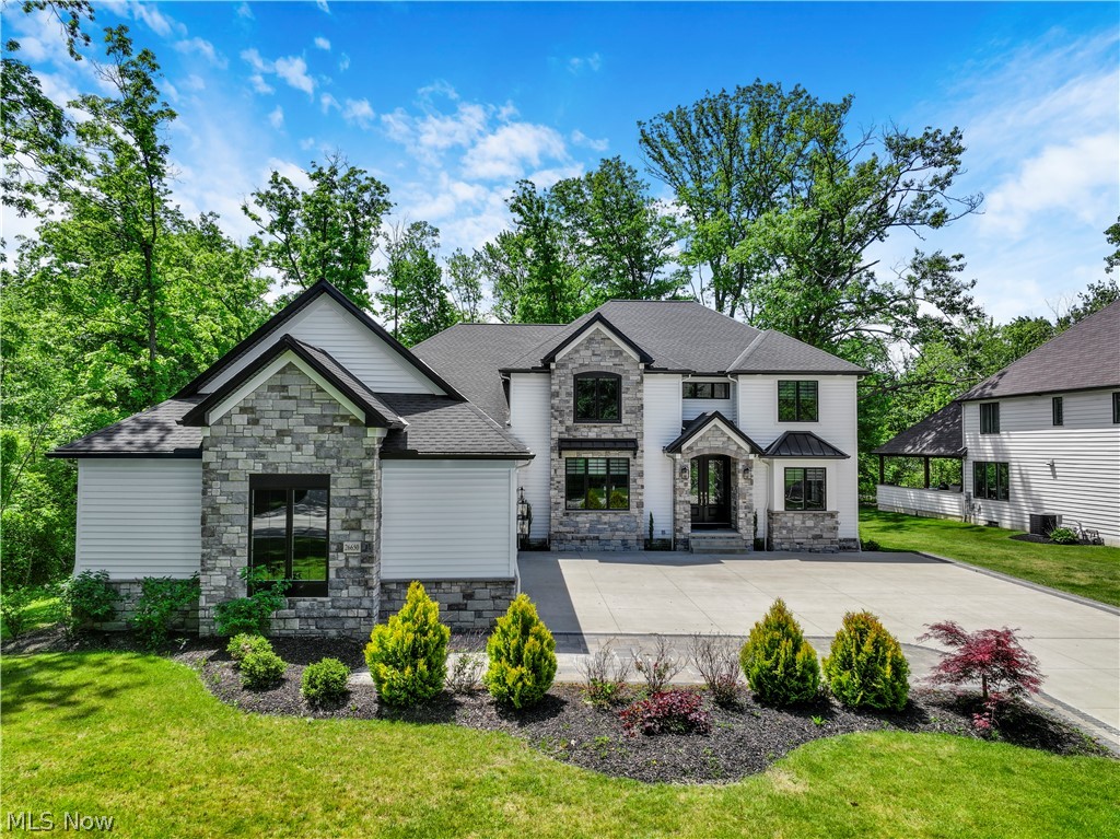 26650 Hurlingham Road Beachwood, OH 44122 - Photo 3 of 47