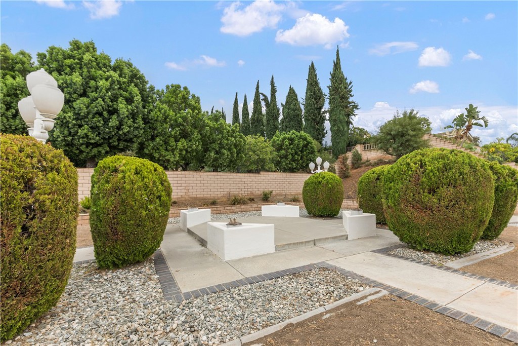 1874 Natalie Lane Riverside, CA 92506 - Photo 38 of 40 a view of a backyard