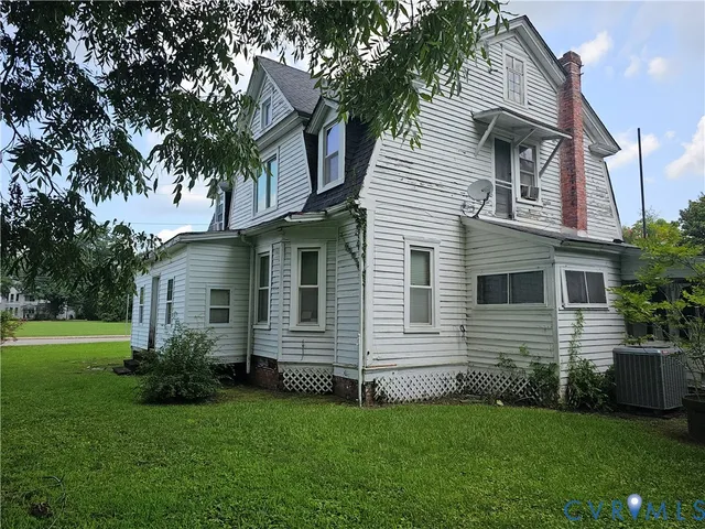 $120,000 | 205 East Main Street, Waverly, VA 23890