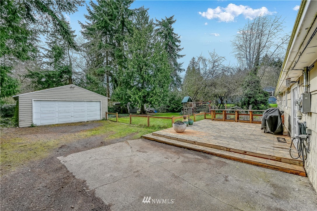 7916 199th Street Southwest Edmonds, WA 98026 - Photo 24 of 25 Gallery Image 24