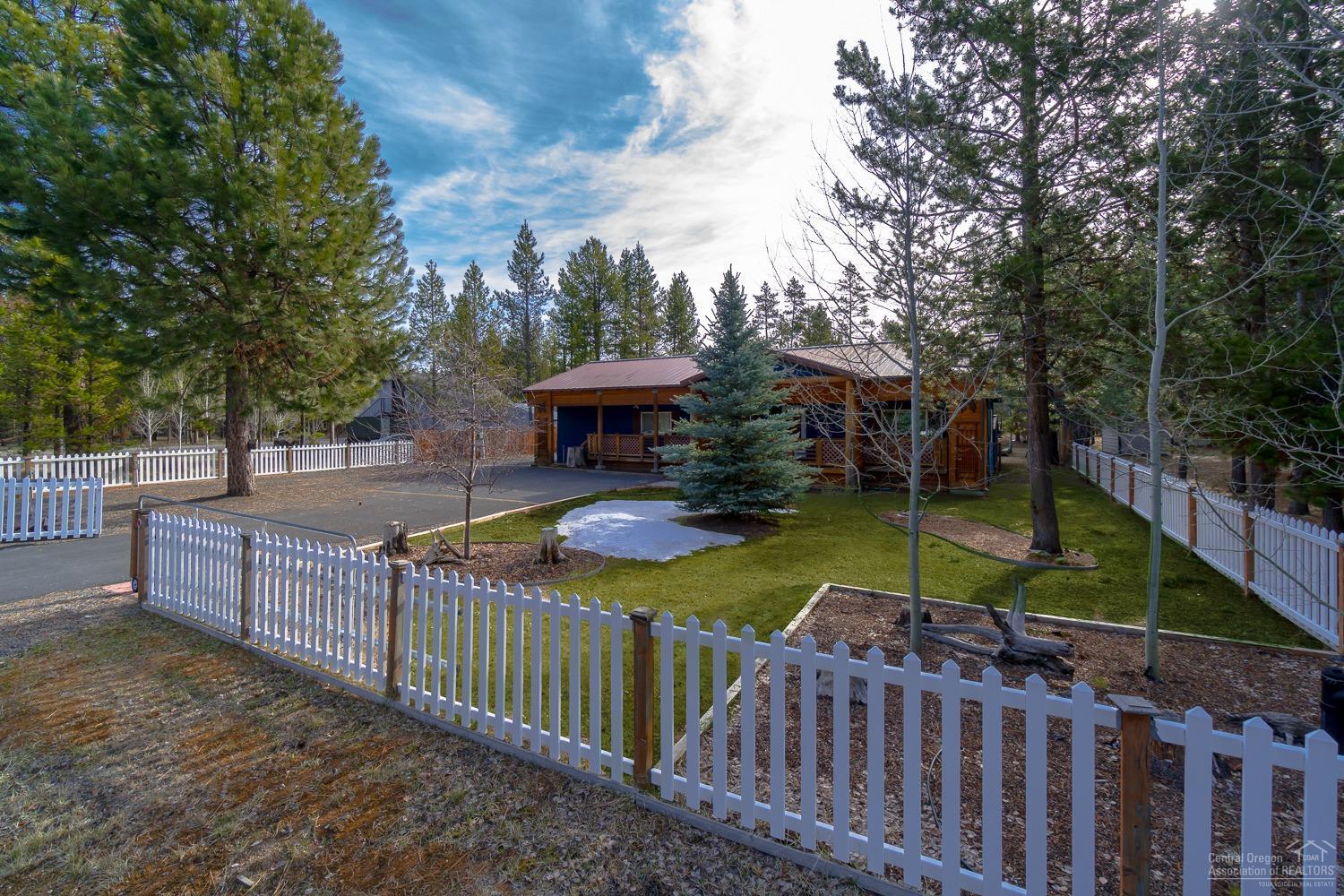 56068 Black Duck Road Bend, OR 97707 - Photo 1 of 25 Primary Photo