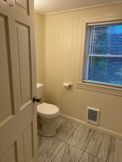 1533 Hope Road Cranston, RI 02831 - Photo 13 of 39