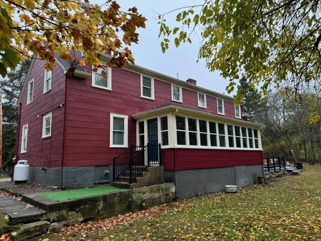 1533 Hope Road Cranston, RI 02831 - Photo 32 of 39