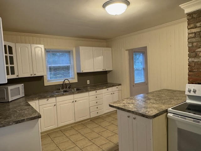 1533 Hope Road Cranston, RI 02831 - Photo 7 of 39