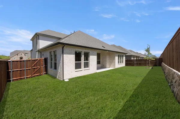a house view with a garden