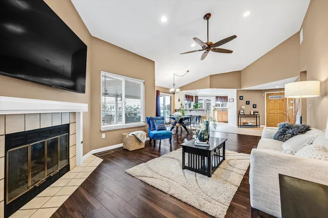 $888,888 | 2101 Portside Court, Discovery Bay, CA 94505