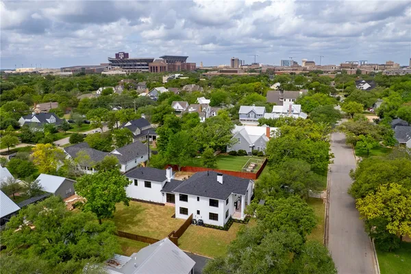 $2,400,000 | 308 Pershing Avenue, College Station, TX 77840