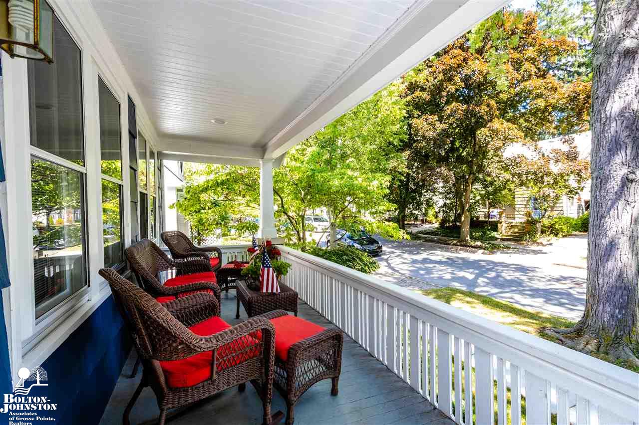 83 Mapleton Road Grosse Pointe Farms, MI 48236 - Photo 2 of 36