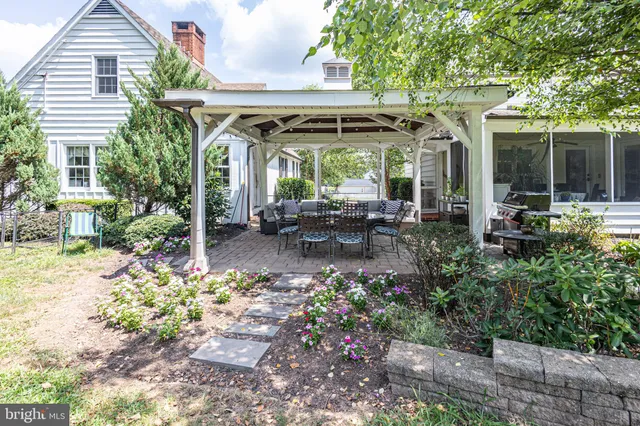 $1,795,000 | 439 Brownsburg Road, Unit W, Newtown, PA 18940