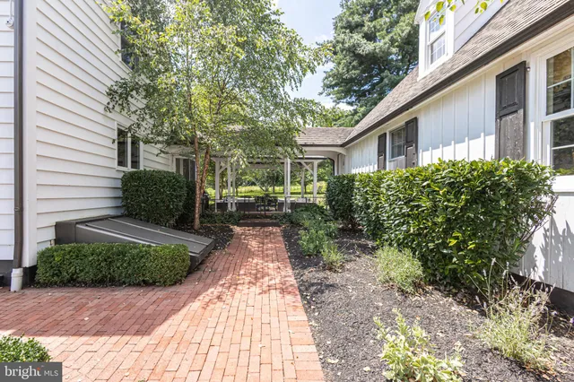 $1,795,000 | 439 Brownsburg Road, Unit W, Newtown, PA 18940