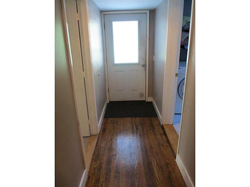 18 Garland Road Casco, ME 04015 - Photo 20 of 26 Hallway.