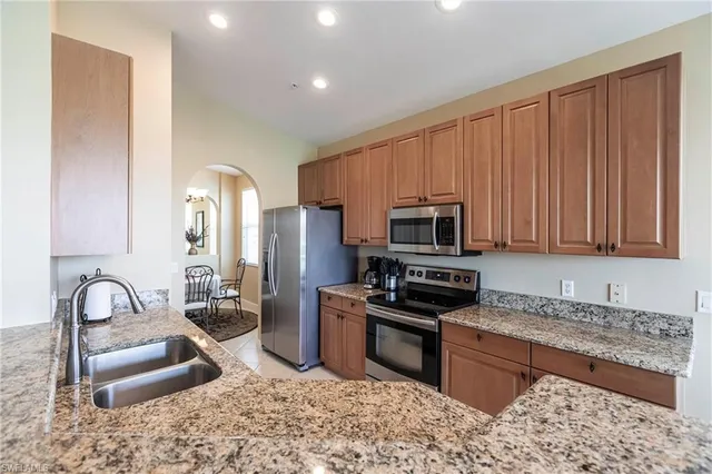 $474,900 | 3054 Driftwood Way, Unit 4502, Naples, FL 34109