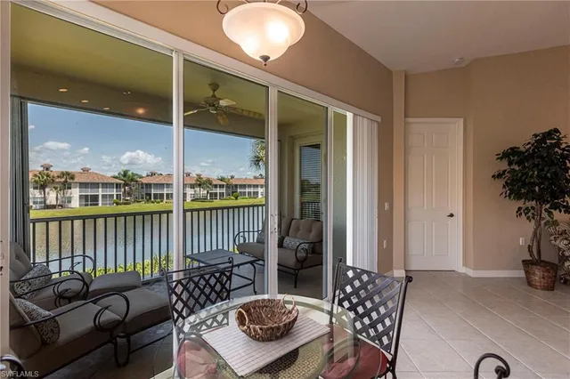 $474,900 | 3054 Driftwood Way, Unit 4502, Naples, FL 34109