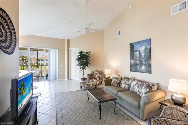 $474,900 | 3054 Driftwood Way, Unit 4502, Naples, FL 34109