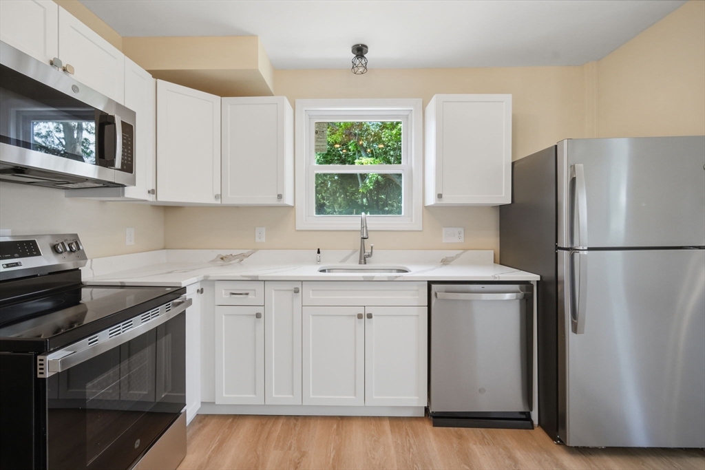 4 Wilson Street Wilbraham, MA 01095 - Photo 10 of 26