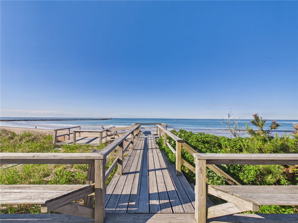 1127 Succotash Road Narragansett, RI 02879 - Photo 35 of 48